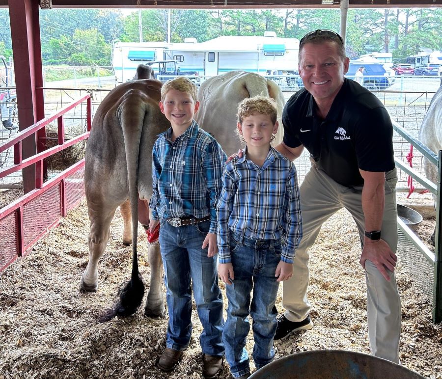Dr. Thurman with Students